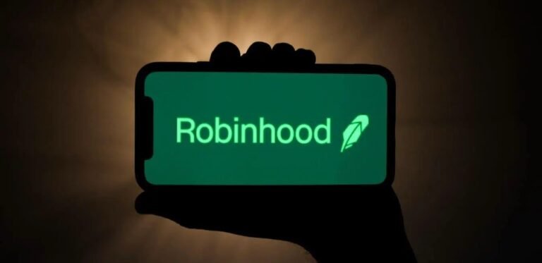 Robinhood Chain  Goes Live, Eyes $1M for Builders and  Growth