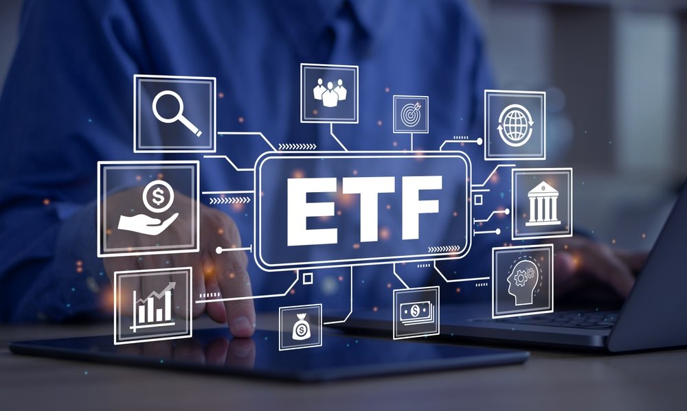 Read more about the article “Crypto ETFs, Spot, or Futures: Best Pick for 2025”