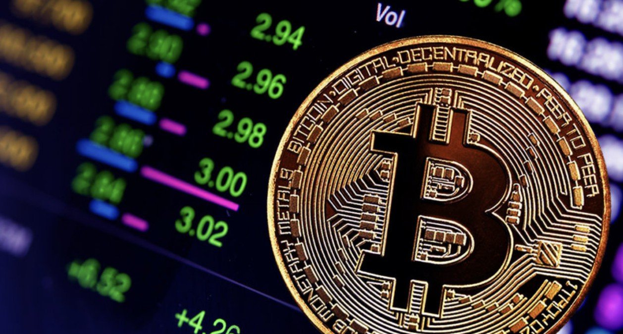 Read more about the article “Why Everyone’s Talking About Bitcoin Right Now (June 2024)”