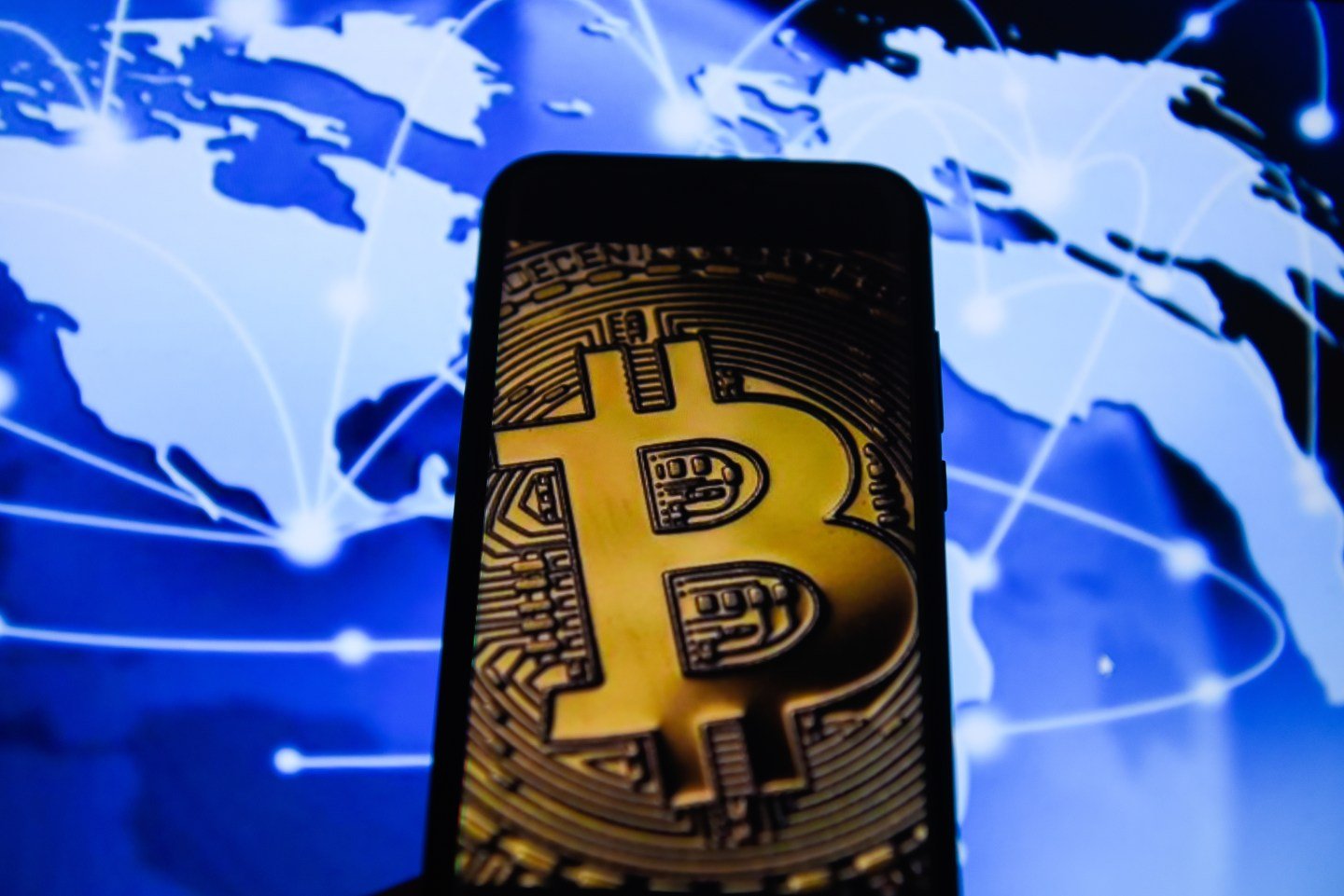 Read more about the article “How Fortune 500 Companies Are Driving the $10T  Coinbase CEO Explains”